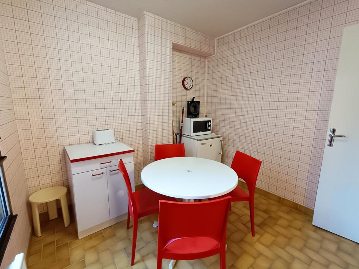 Frolise, T2, Centre, Wifi, Parking Couvert Gratuit, 4 Personnes *